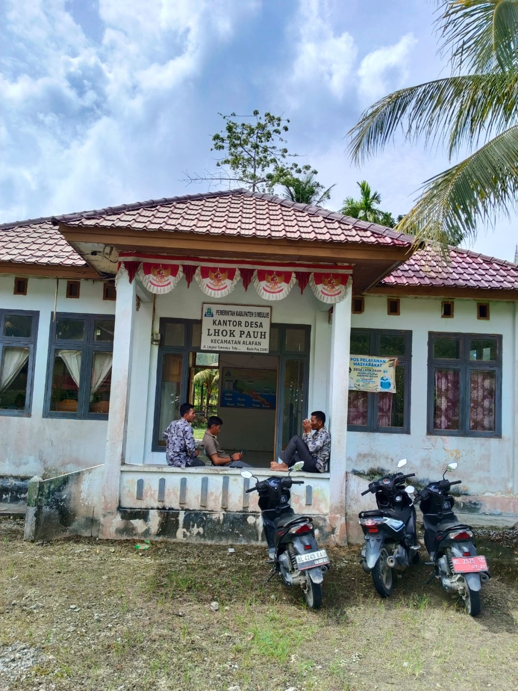 Tampak Depan kantor Desa Lhok Pauh